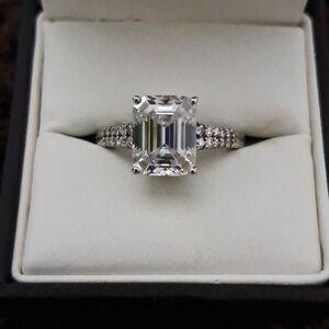 Genuine Moissanite Ring In 925 Sterling Silver. 4.00 cttw